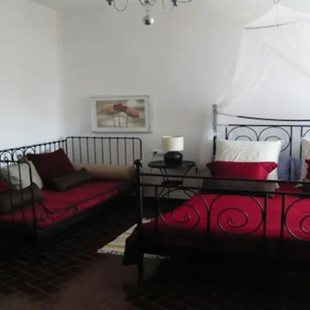 Вилла Casa De La Media Luna *